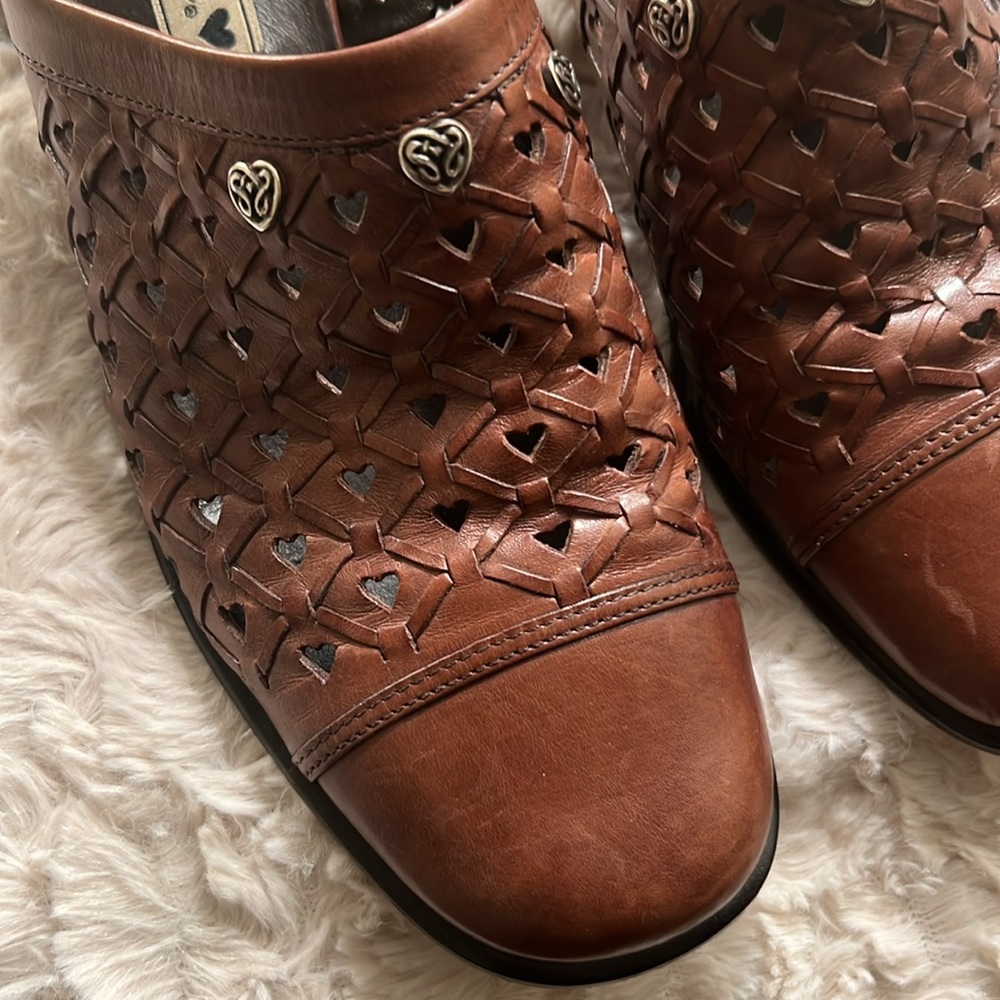 Brighton Genuine Leather Mules 🔥 - Picture 4 of 14